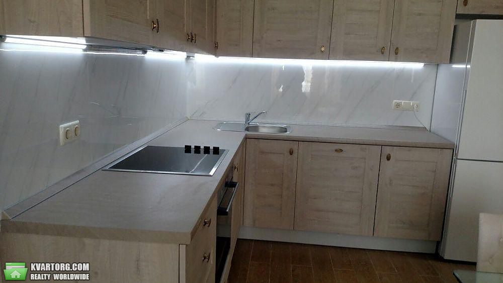 Sell 3-room apartment. Киев, Максимовича — photo 1