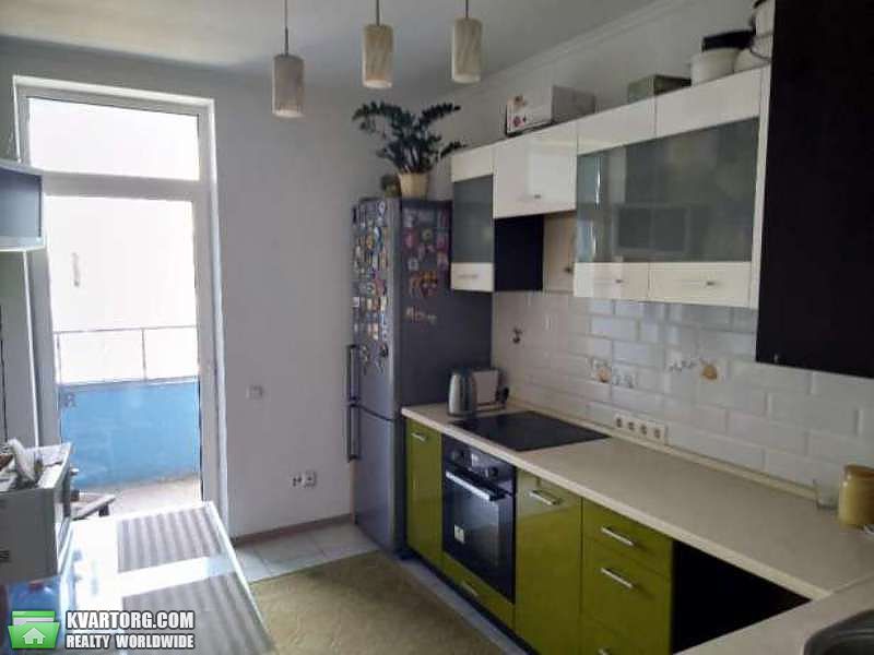 Sell 2-room apartment. Киев,  Богатырская — photo 4