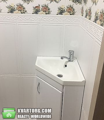 Rent out 2-room apartment. Киев, Проспект Соборности — photo 8