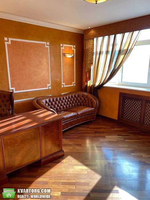 Rent out 3-room apartment. Киев,  Предславинская — photo 2