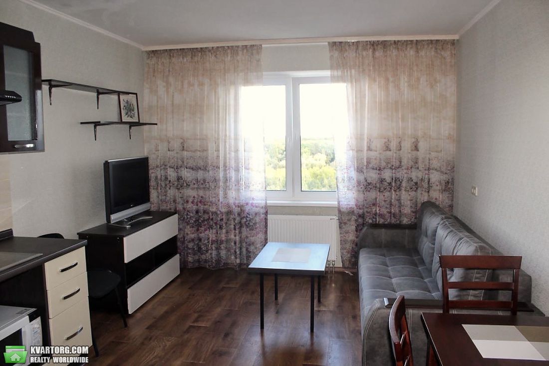 Rent out 1-room apartment. Киев,  Глушкова пр — photo 2