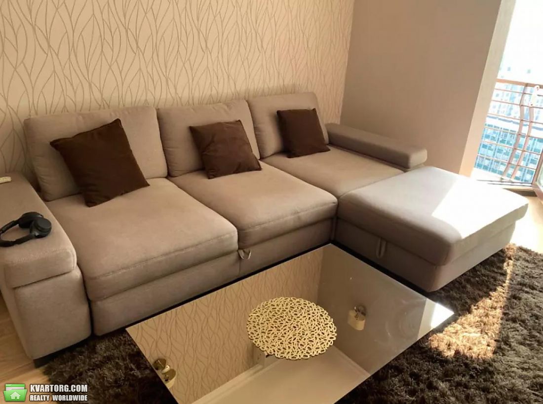 Rent out 2-room apartment. Киев,  Барбюса — photo 7