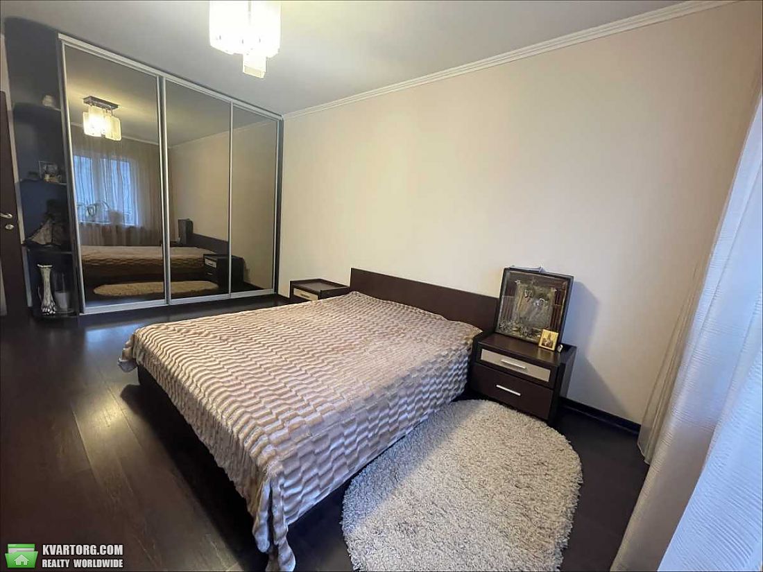 Sell 3-room apartment. Киев,  Комарова — photo 6