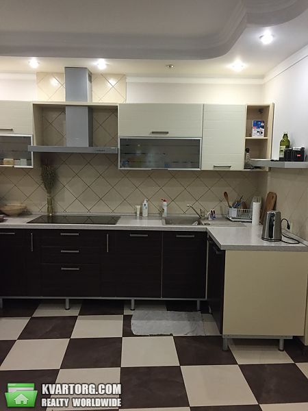 Sell 3-room apartment. Киев, Урловская — photo 1