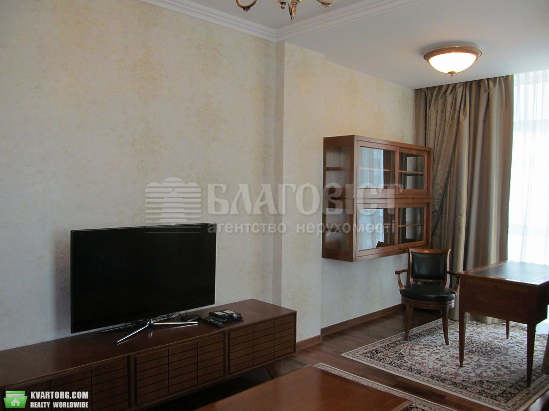 Rent out 3-room apartment. Киев,  Драгомирова — photo 3