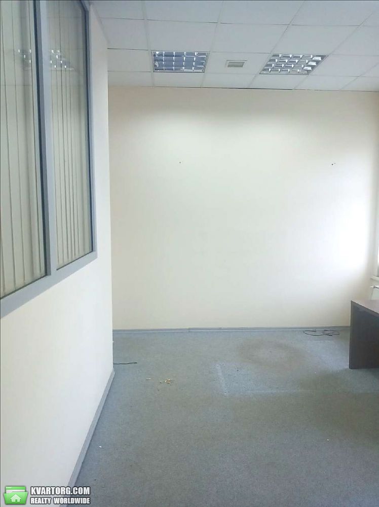 Rent out office. Киев,  Жилянская — photo 4