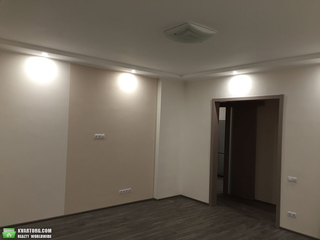Sell 4-room apartment. Киев, Антоновича — photo 1