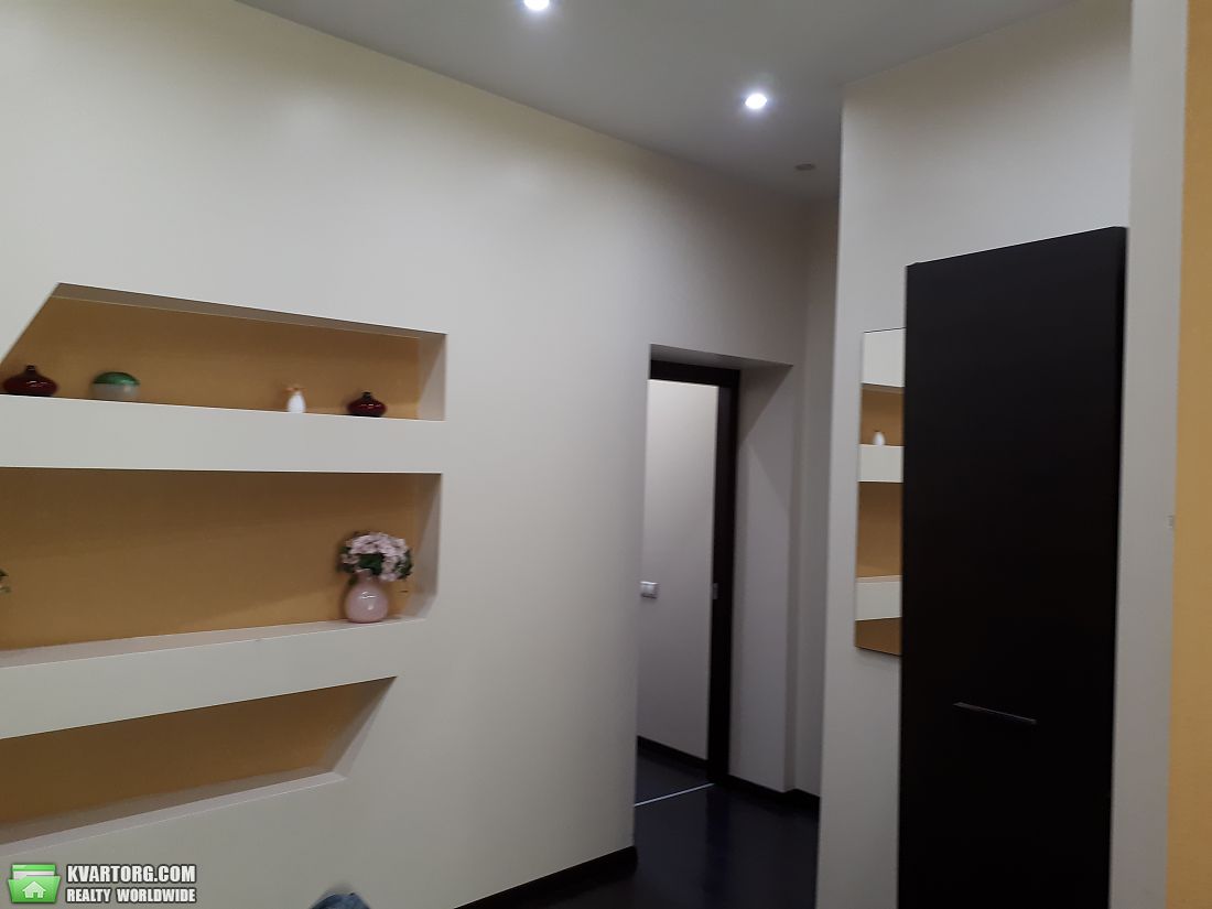 Sell 2-room apartment. Киев, Крещатик — photo 3