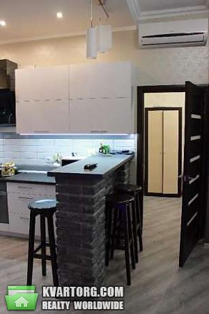 Sell 2-room apartment. Киев,  Ломоносова — photo 2
