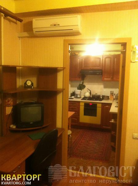 Sell 1-room apartment. Киев, Владимирская — photo 2