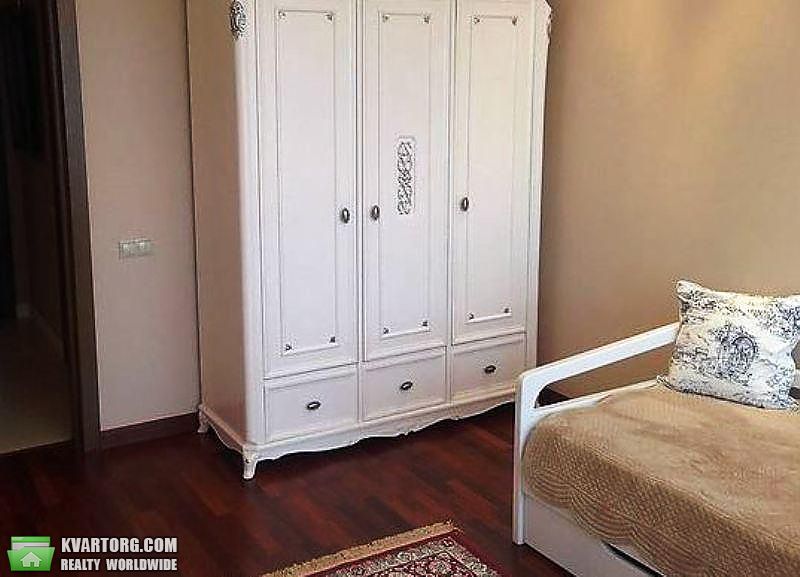 Rent out 3-room apartment. Киев,  Дегтяревская — photo 4