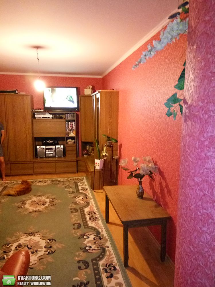 Sell 3-room apartment. Киев,  Здолбуновская — photo 2