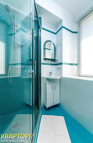 Rent out 3-room apartment. Киев,  Шевченко бул — photo 8