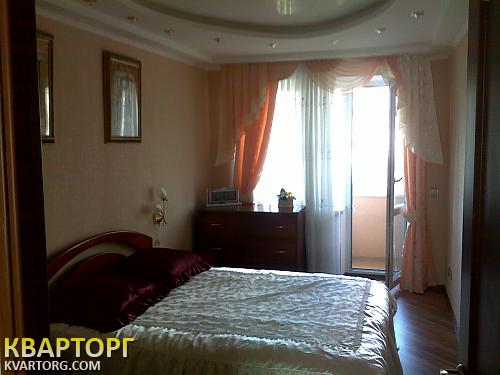 Rent out 2-room apartment. Киев, Жилянская — photo 5