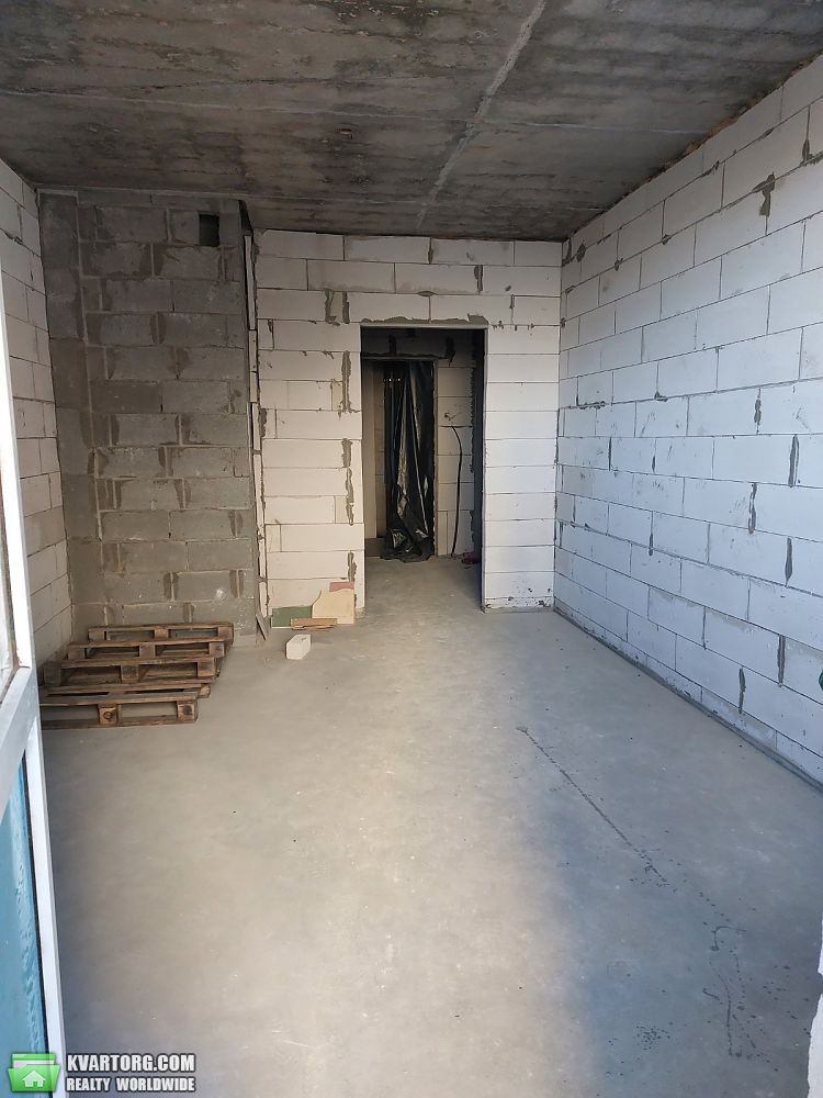 Sell 1-room apartment. Киев,  Олевская — photo 2