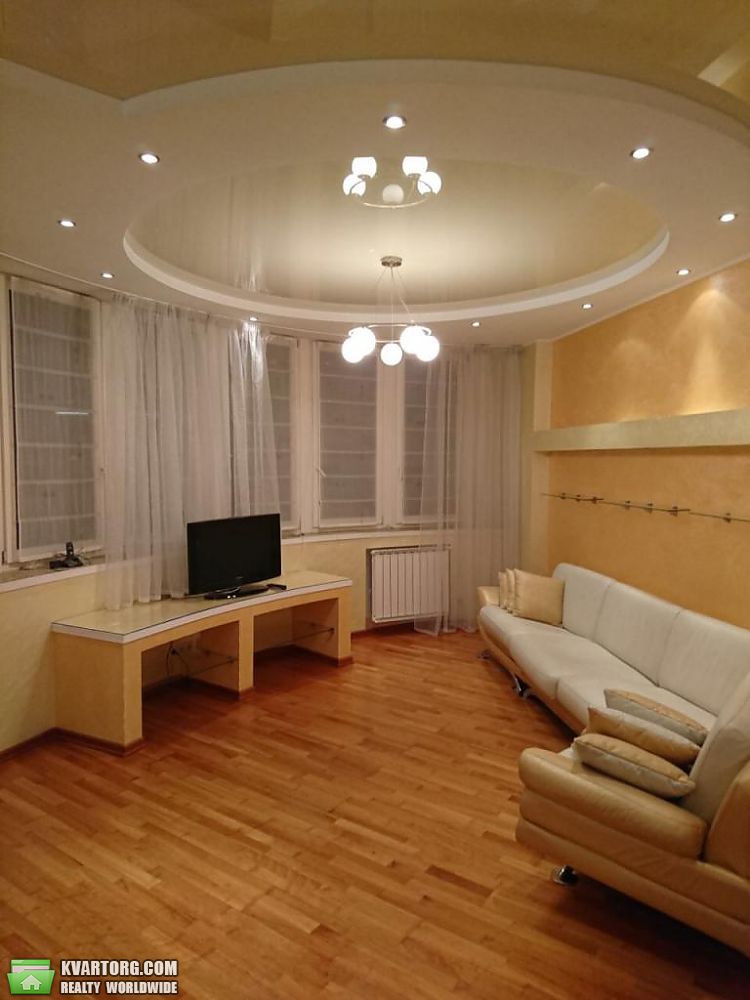 Rent out 3-room apartment. Киев,  Тимошенко — photo 1