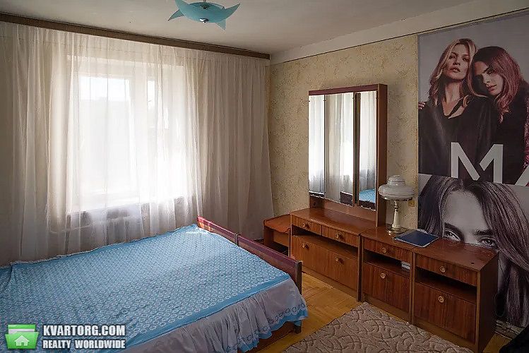 Sell 3-room apartment. Киев,  Симиренко — photo 3