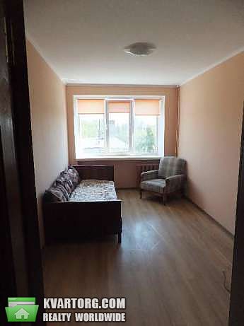 Rent out 2-room apartment. Киев,  Дегтяревская — photo 3