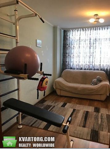 Sell 2-room apartment. Киев,  Дегтяренко — photo 4