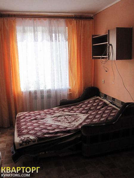 Sell 3-room apartment. Киев,  Приречная — photo 1