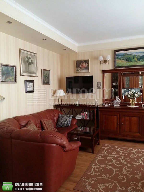 Sell 3-room apartment. Киев,  Костельная — photo 1