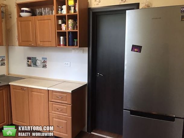 Rent out 3-room apartment. Киев,  пр Александра Безстужева — photo 2