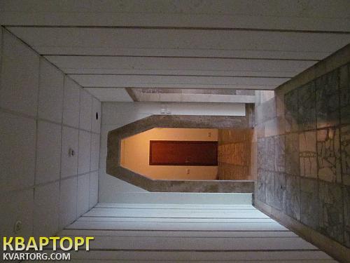 Rent out shop. Киев, Тимошенко Маршала — photo 3