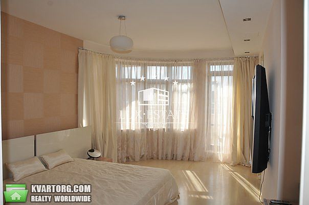 Rent out 5-room apartment. Киев,  Золотоворотская — photo 3