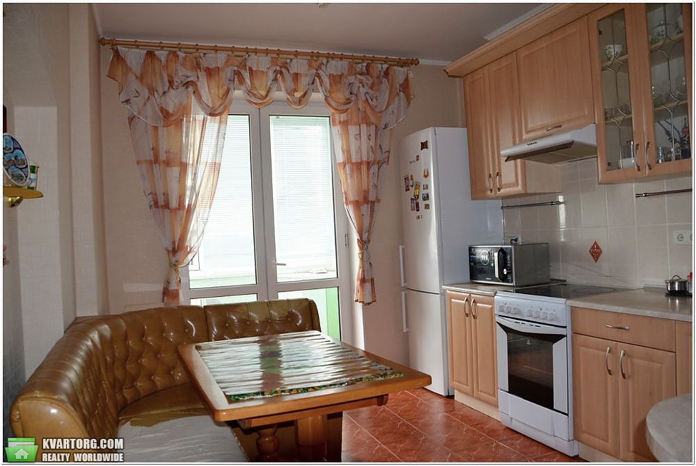 Sell 2-room apartment. Киев,  Днепровская наб — photo 2