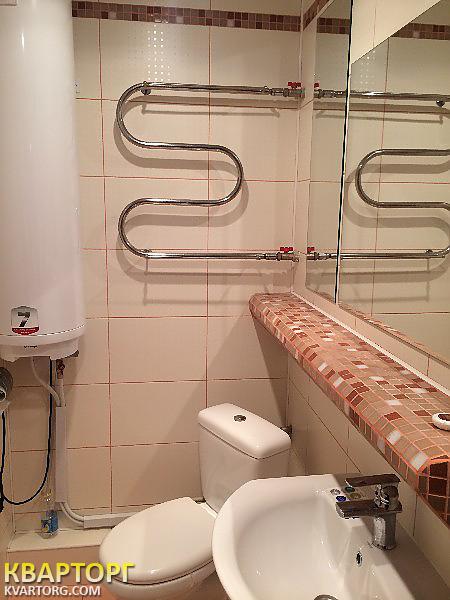 Rent out 2-room apartment. Киев, Полярная — photo 7