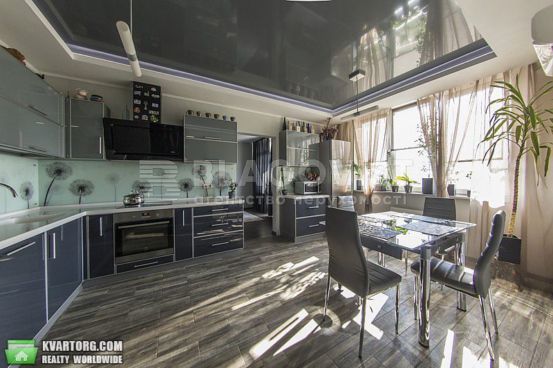 Sell 3-room apartment. Киев,  Урловская — photo 3