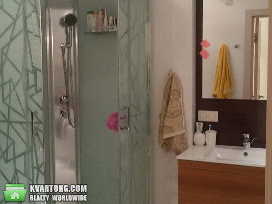 Rent out 2-room apartment. Киев,  Оболонская наб — photo 8