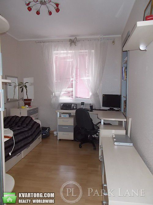 Sell 2-room apartment. Киев,  Саперно-Слободская — photo 3