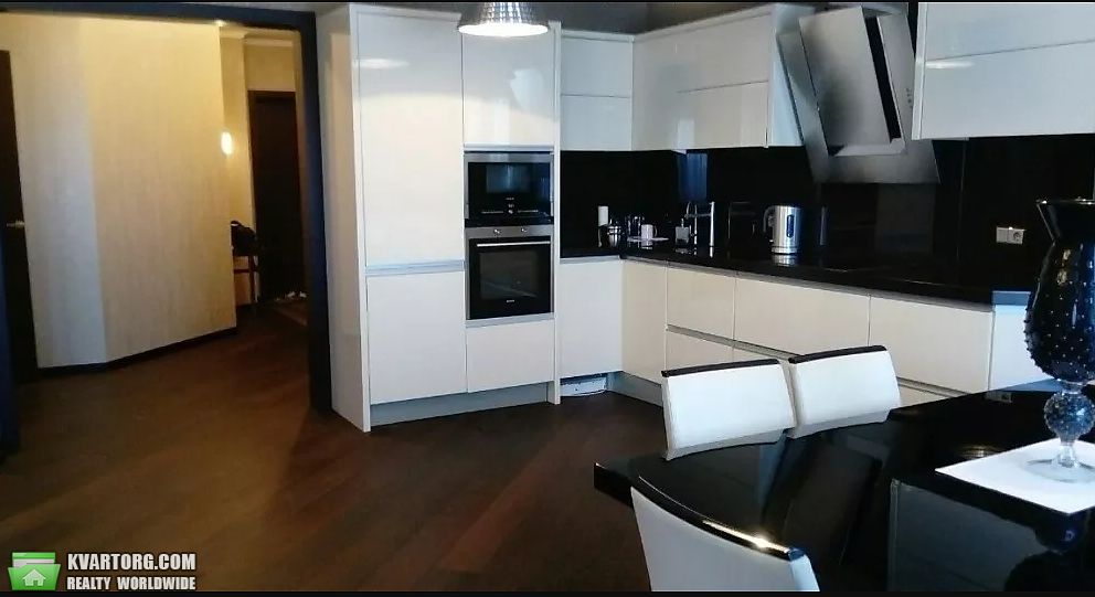 Rent out 3-room apartment. Киев,  Белорусская — photo 4