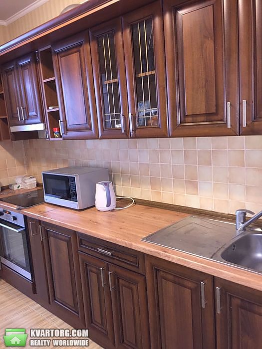 Rent out 2-room apartment. Киев,  Драгоманова — photo 1