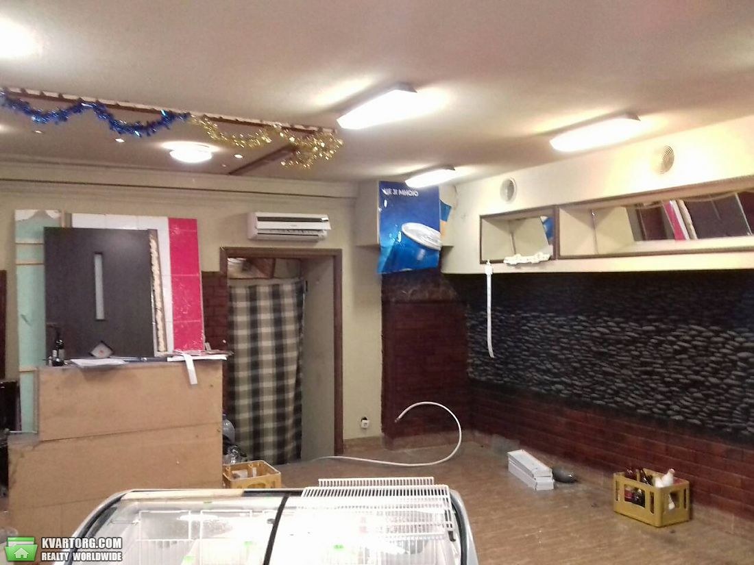 Rent out shop. Киев,  Сагайдачного — photo 2
