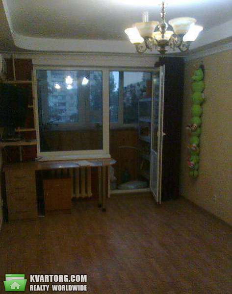 Rent out 3-room apartment. Киев, Героев Сталинграда пр — photo 5