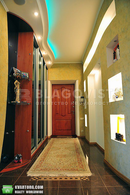 Sell 2-room apartment. Киев,  Крещатик — photo 4
