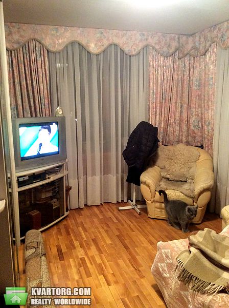 Sell 2-room apartment. Киев, Вышгородская — photo 1