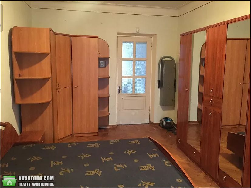 Rent out 2-room apartment. Киев,  Лейпцигская — photo 2