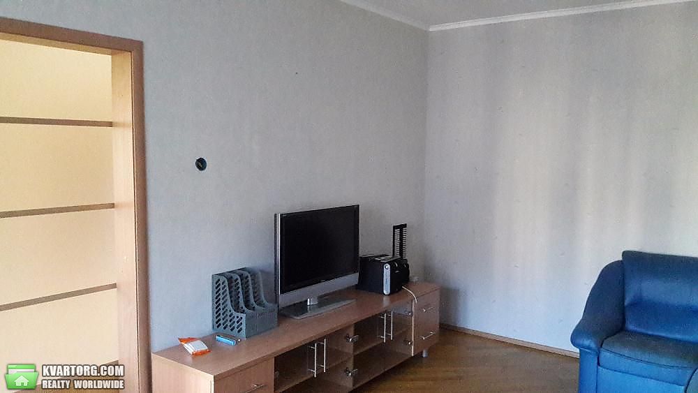Sell 3-room apartment. Киев,  Харьковское шоссе — photo 3