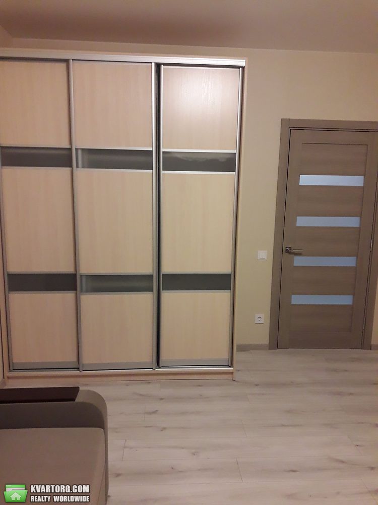 Rent out 1-room apartment. Вишневое, Первомайская — photo 4