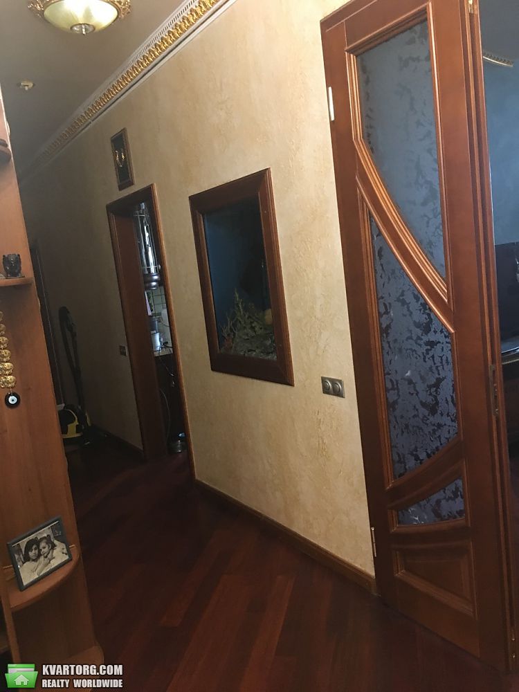 Sell 4-room apartment. Киев,  Ковпака — photo 9