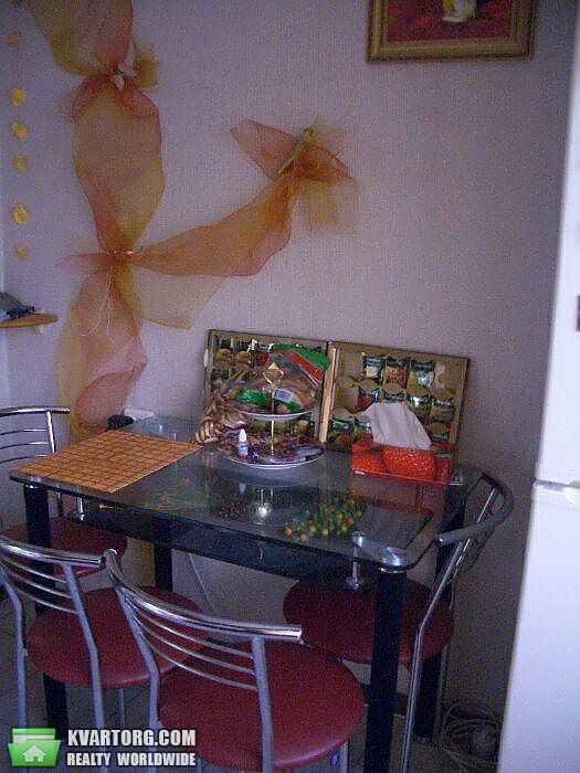 Rent out 1-room apartment. Киев,  Смолича — photo 4