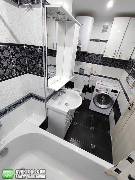 Sell 2-room apartment. Киев,  Лайоша Гавро — photo 3