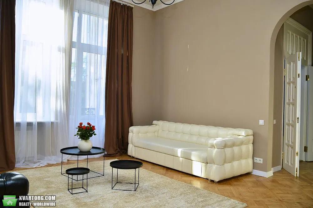 Rent out 4-room apartment. Киев,  Костельная — photo 3