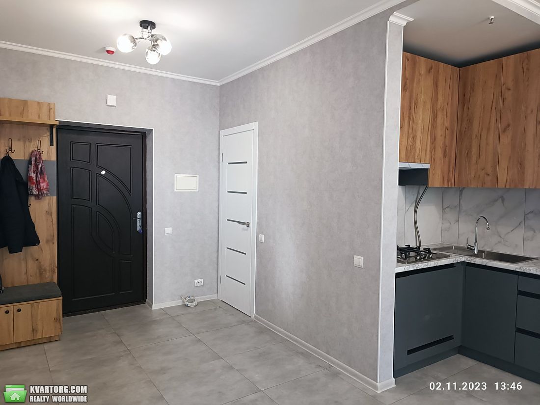 Rent out 1-room apartment. Киев, Зодчих — photo 6