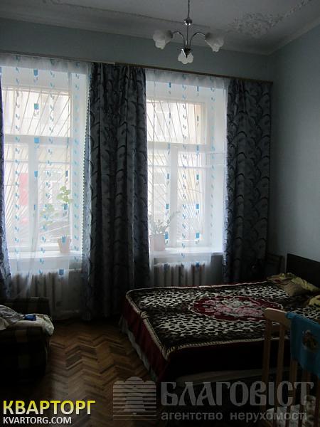 Sell 2-room apartment. Киев,  Московская — photo 2