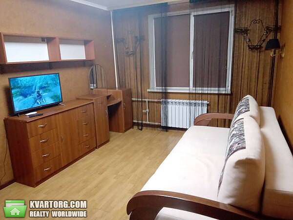 Rent out 2-room apartment. Киев,  Маяковского — photo 4