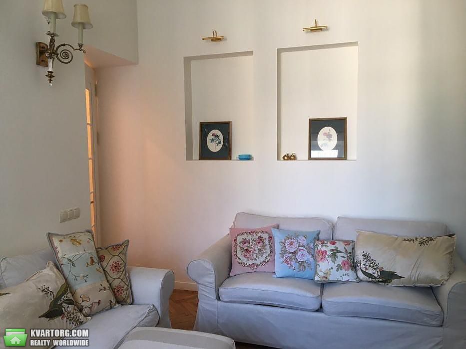 Rent out 2-room apartment. Киев,  Дарвина — photo 2